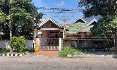 Rumah Tengah Kota di Anjasmoro Surabaya Pusat Jarang Ada