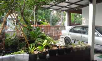 dijual rumah antapani