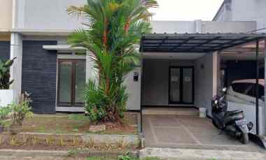 dijual rumah antapani