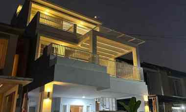 Rumah Modern Minimalis Serasa Villa View Kota Bandung di Antapani