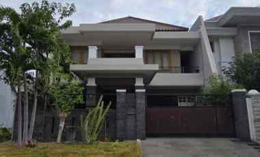 dijual rumah araya 1