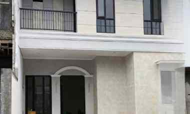 Rumah Baru Kawasan Elite Araya Galaxy Bumi Permai Surabaya Timur