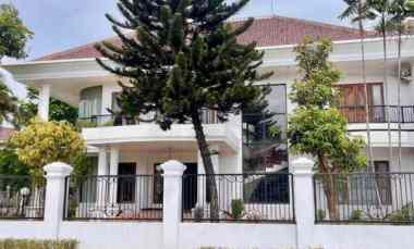 Rumah Dijual di Araya I