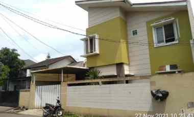 dijual rumah arcamanik