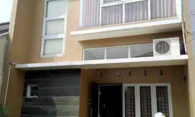 dijual rumah arcamanik