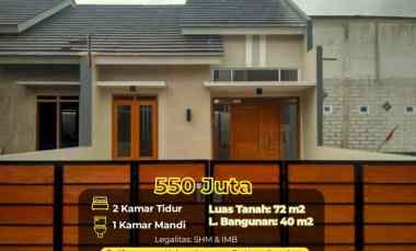 dijual rumah arcamanik