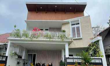 dijual rumah arcamanik endah