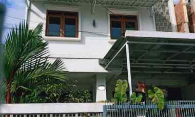 Rumah Dijual di Arcamanim