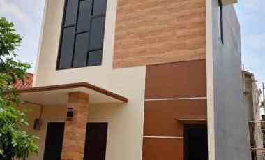 dijual rumah arya cluster