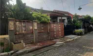 gambar dijual rumah asri dan nyaman via lelang