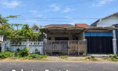 Rumah Babatan Pantai Strategis, Hitung Tanah, Row Jalan 3 Mobil