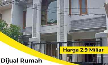 Dijual Rumah Babatan Pratama Wiyung Surabaya 2 Lantai Siap Huni