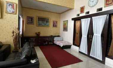 dijual rumah bagus full furnish di bogor