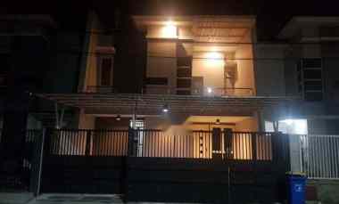 dijual rumah bagus semi furnish melon pakuwon city