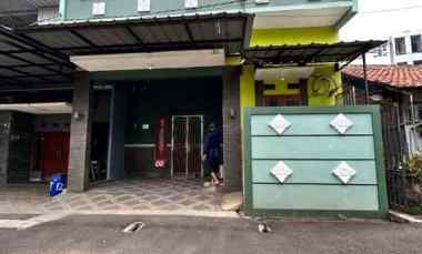 dijual rumah bambu apus