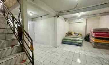 dijual rumah bandengan