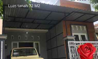 dijual rumah banjararum