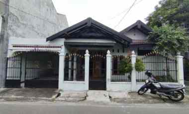 dijual rumah banyuanyar banjarsari