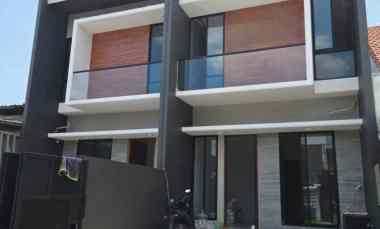 Rumah Dijual di Penjaringan Asri