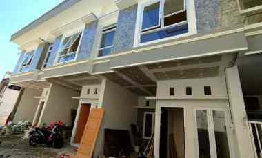 Dijual Rumah Baru Gress, Siap Huni, Ploso Timur, Surabaya