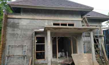 dijual rumah baru lokasi di sleman