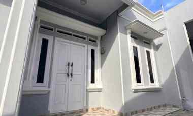 Dijual Rumah Baru Non Carpot di Klender Jakarta