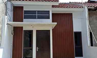 dijual rumah bedahan