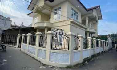 Rumah Dijual di Beji, Beji, Depok