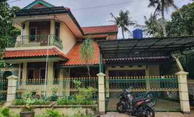 Dijual Rumah Besar Tanah Luas di Ciracas Jakarta Timur
