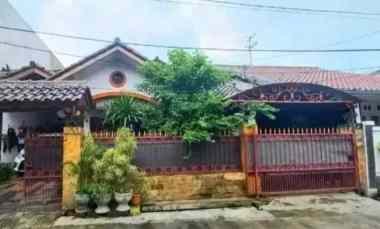 Hot Deal Rumah 200 M hanya 10 meter dari Jalan Bintara Raya 1,3 M