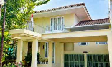 Rumah Secondary Terawat Bintaro Sektor 8 - Tangerang Selatan