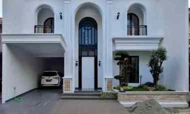 Rumah Brand New Modern Classic Exclusive Cluster Bintaro Sektor 9