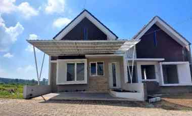 Rumah Villa Karangploso Malang Bisa Kpr dan Inhouse