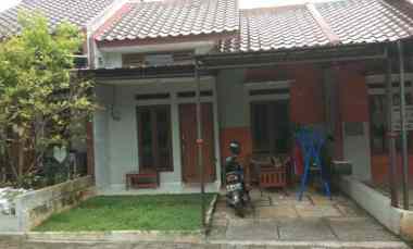 dijual rumah bojongsari depok