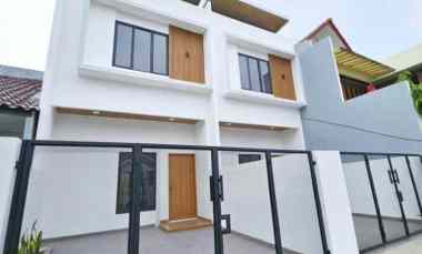 Rumah 2Lt Full Renovasi Bisa KPR Harga Nego di Boulevard Hijau Bekasi