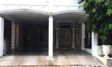 Rumah Dijual di Boulevard Hijau Regency