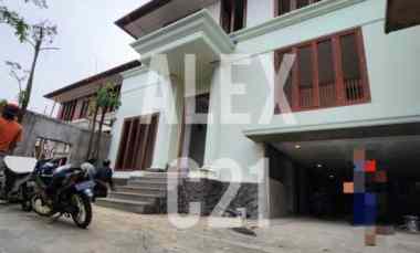 Dijual Rumah Brand New di Kemang Area Jakarta Selatan