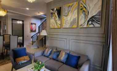 Dijual Cepat Rumah Design Mewah di BSD City dekat AEON Mall