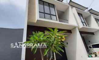 dijual rumah buaran serpong