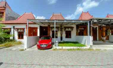 Rumah Strategis dekat Candi Prambanan Siap Huni Free Balik Nama