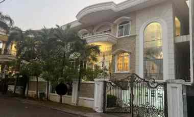 dijual rumah bukit gading mediterania