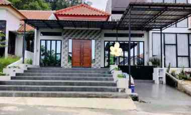 dijual rumah bukit indah sukajadi