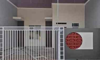 Jual Cepat Rumah Baru di Perumahan Bulevar Hijau Bekasi Bergaya Modere