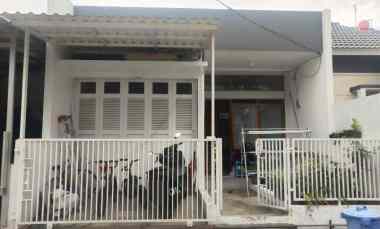 dijual rumah bumi adipura