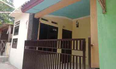 dijual rumah bumi indah permai