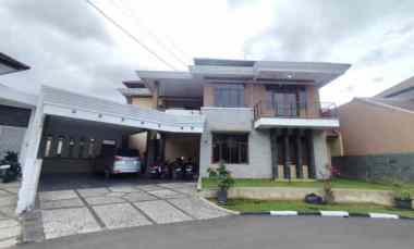 Rumah Elite 2 Lantai Komplek Bumi Panyawangan Cileunyi Bandung