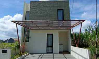 Rumah Minimalis Modern 2 Lantai Lokasi dekat Sukun Kota Malang