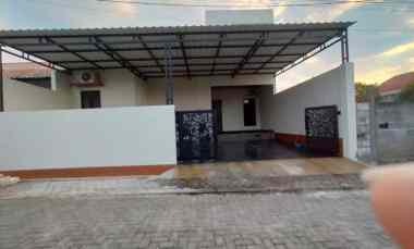 Rumah Minimalis Ready Unit di Candi Penataran Manyaran Semarang