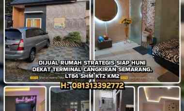 Dijual Rumah Strategis Siap Huni dekat Terminal Cangkiran Semarang