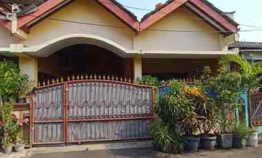 Dijual Rumah Cantik Siap Huni di Pondok Ungu Permai